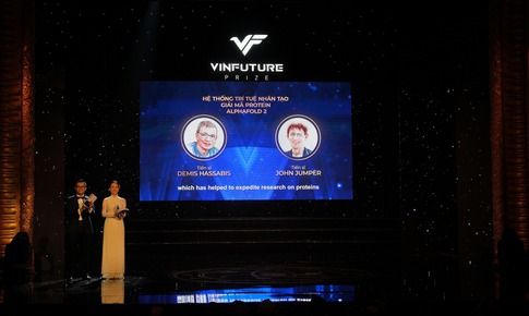 Hai Chủ nh&#226;n Giải thưởng VinFuture nhận giải Nobel H&#243;a học 2024