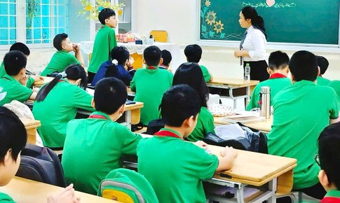 Quản l&#253; điện thoại của học sinh ở trường thế n&#224;o?