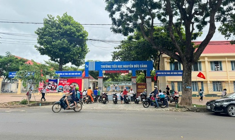 M&#249;i lạ xuất hiện trong trường học khiến thủ thư nhập viện, 1 người kh&#225;c n&#244;n &#243;i