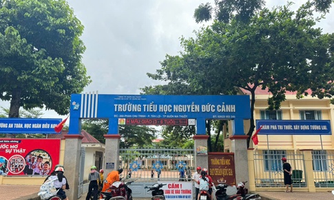 Sức khỏe những người h&#237;t phải m&#249;i lạ trong trường học ở Đắk  Lắk hiện ra sao?