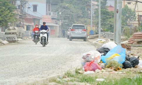 Dự &#225;n hơn 7.400 tỷ đồng dang dở khiến người d&#226;n H&#224; Nội chịu khổ v&#236; &#244; nhiễm