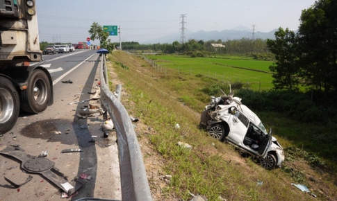 Thủ tướng chỉ đạo khẩn sau vụ TNGT khiến 3 người tử vong tr&#234;n cao tốc Cam Lộ - La Sơn