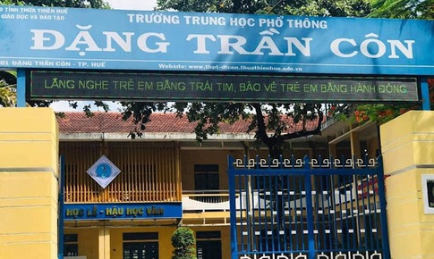 Hiệu trưởng bị ph&#234; b&#236;nh v&#236; y&#234;u cầu &#39;học sinh phải đi lao động nếu kh&#244;ng tham gia hội trại&#39;