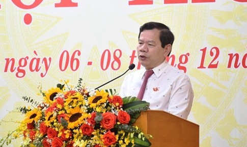 Ph&#234; chuẩn kết quả b&#227;i nhiệm Chủ tịch UBND tỉnh Quảng Ng&#227;i đối với &#244;ng Đặng Văn Minh