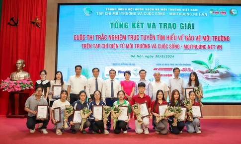 Tổng kết v&#224; trao giải Cuộc thi trắc nghiệm trực tuyến &#39;T&#236;m hiểu về Bảo vệ m&#244;i trường&#39; tr&#234;n Tạp ch&#237; điện tử M&#244;i trường v&#224; Cuộc sống