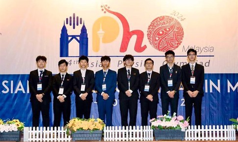 To&#224;n bộ học sinh Việt Nam đoạt huy chương tại Olympic Vật l&#253; ch&#226;u &#193; 2024