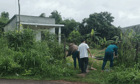 Điều tra, x&#225;c minh thi thể một phụ nữ bị thi&#234;u ch&#225;y trong ph&#242;ng tắm