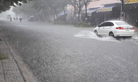 B&#227;o số 2 g&#226;y mưa gi&#243; lớn nhất v&#224;o thời gian n&#224;o?