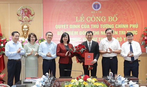 C&#244;ng bố Quyết định của Thủ tướng bổ nhiệm Thứ trưởng Bộ Y tế Nguyễn Tri Thức