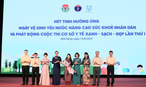 M&#237;t tinh hưởng ứng Ng&#224;y Vệ sinh y&#234;u nước n&#226;ng cao sức khỏe nh&#226;n d&#226;n, ph&#225;t động cuộc thi Cơ sở y tế Xanh - Sạch - Đẹp lần thứ I