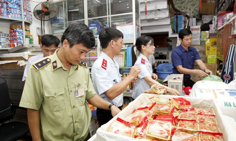 Ph&#243; Thủ tướng L&#234; Th&#224;nh Long chỉ đạo 3 Bộ c&#249;ng tăng cường kiểm tra đột xuất về ATTP to&#224;n quốc