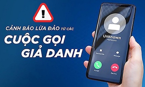 Giả danh c&#244;ng an lừa đảo cụ b&#224; U80