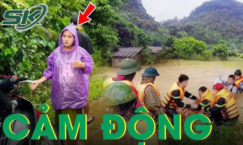 Nghĩa đồng b&#224;o s&#225;ng l&#234;n trong gian kh&#243;, C&#244;ng an ch&#232;o b&#232; 4 tiếng cứu thai phụ bị c&#244; lập trong lũ