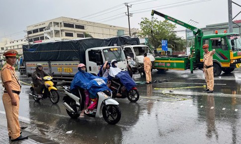 Bắt l&#225;i xe dương t&#237;nh với ma t&#250;y g&#226;y tai nạn l&#224;m 2 người tử vong