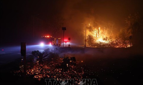 Mỹ: Số người thiệt mạng do ch&#225;y rừng ở Los Angeles tăng