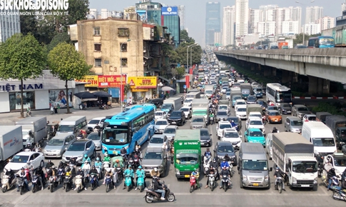 N&#250;t giao Thanh Xu&#226;n đang &#39;qu&#225; tải&#39; thế n&#224;o trước ng&#224;y &#39;đại phẫu&#39;? 