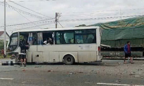 Một người tử vong, 12 người bị thương sau tai nạn li&#234;n ho&#224;n tr&#234;n quốc lộ 1