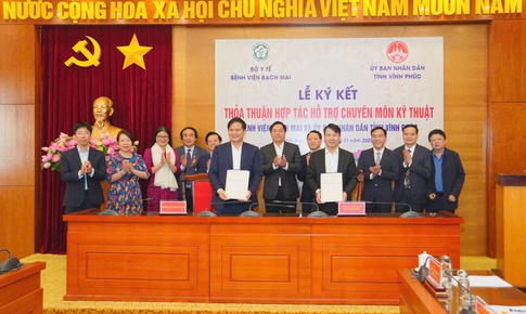 Bệnh viện Bạch Mai sẽ hỗ trợ to&#224;n diện để Vĩnh Ph&#250;c sớm trở th&#224;nh trung t&#226;m y tế chuy&#234;n s&#226;u