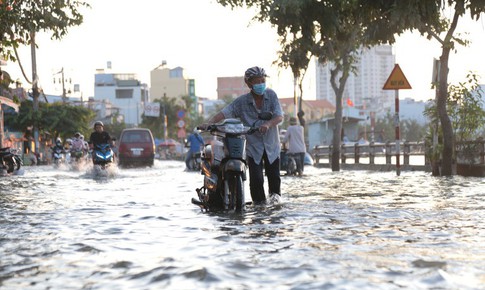 Nam Bộ bước v&#224;o đợt triều cường, nhiều khu vực c&#243; nguy cơ ngập &#250;ng