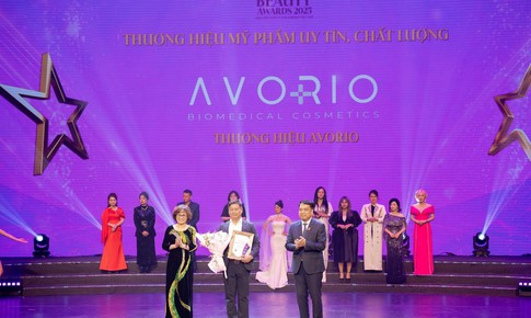 Avorio vinh dự nhận giải &#39;Thương hiệu Mỹ phẩm uy t&#237;n, chất lượng năm 2024&#39; tại VNBA Beauty Awards 2025