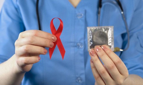 Ph&#242;ng tr&#225;nh l&#226;y nhiễm HIV: Lợi &#237;ch k&#233;p khi quan hệ t&#236;nh dục an to&#224;n