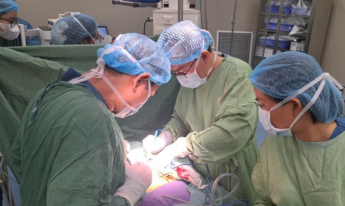 Cứu sống ngoạn mục cô gái 18 tuổi bị đa chấn thương do tai nạn giao thông