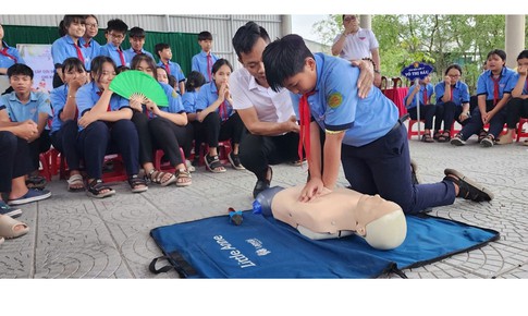 Huế tăng cường bảo vệ thể chất, tinh thần, giáo dục kỹ năng sống cho trẻ em