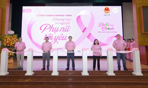 Thứ trưởng Bộ Y tế kêu gọi phụ nữ từ 40 tuổi hãy chủ động tầm soát, phát hiện sớm ung thư vú