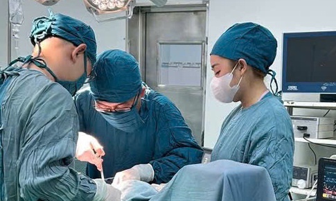 BV Đa khoa Ninh Thuận phẫu thuật thành công ca u tuyến cận giáp hiếm gặp