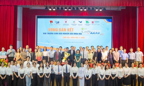 Hơn 400 sinh viên tranh tài Giải thưởng Euréka 2025 lĩnh vực Y Dược