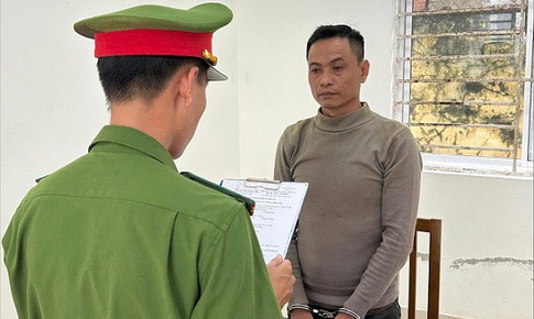 Tình cũ dùng ảnh 'nóng' tống tiền, quý bà 44 tuổi ở Đà Nẵng suýt mất 100 triệu đồng