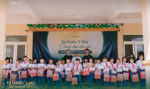 Thẩm mỹ Ethics thực hiện dự án 'Tủ thuốc Y Đức' tại Quảng Trị