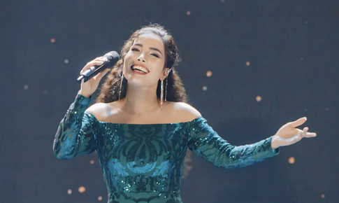 Phương Nhung trở lại với đ&#234;m nhạc kỷ niệm 20 năm: &#39;Mắt Nhung&#39; kh&#244;ng chỉ l&#224; t&#234;n gọi