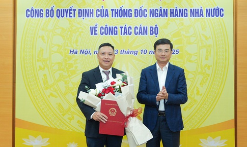 Sở Giao dịch Ng&#226;n h&#224;ng Nh&#224; nước c&#243; t&#226;n Gi&#225;m đốc