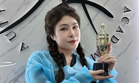 Từ sinh viên ngành chăm sóc sắc đẹp đến cô gái được yêu mến trên mạng: Thúy Ca là ai?