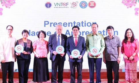 Th&#250;c đẩy nh&#226;n rộng m&#244;i trường kh&#244;ng kh&#243;i thuốc để c&#249;ng chung tay ph&#225;t triển du lịch bền vững