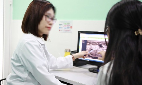 U xơ vú ở phụ nữ trẻ: Khi nào cần mổ, khi nào chỉ theo dõi?