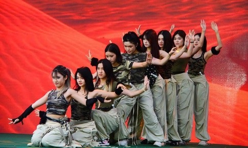 Giải Nhì ‘Ngày Dinh dưỡng cộng đồng Việt Nam’ Lần 5: Lan tỏa năng lượng tích cực từ những bước nhảy sôi động