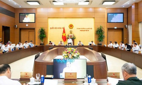 UBTVQH cho &#253; kiến về dự &#225;n Luật D&#226;n số, Luật Ph&#242;ng bệnh