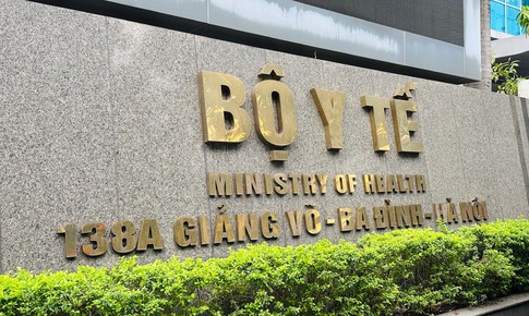 Danh s&#225;ch tập thể, c&#225; nh&#226;n ng&#224;nh y tế được đề nghị khen thưởng danh hiệu Anh h&#249;ng Lao động, Hu&#226;n chương Lao động hạng Nhất, Nh&#236;, Ba