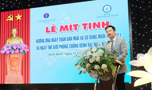 Đ&#225;i th&#225;o đường v&#224; thiếu i-ốt đe dọa sức khỏe người Việt