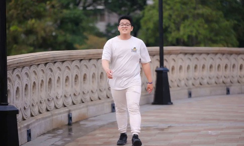 H&#224;nh tr&#236;nh lột x&#225;c ngoạn mục của ch&#224;ng trai 130kg: Từ một sinh vi&#234;n CNTT &#39;sống ảo&#39; đến người truyền cảm hứng lối sống l&#224;nh mạnh cho giới trẻ