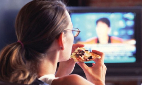 Ảnh hưởng của t&#226;m l&#253; v&#224; th&#243;i quen ăn uống đến c&#226;n nặng