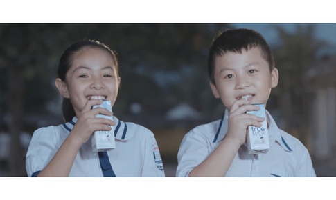 C&#226;n bằng dinh dưỡng cho trẻ giữa ở trường học v&#224; ở nh&#224;, ph&#242;ng ngừa thừa c&#226;n b&#233;o ph&#236;