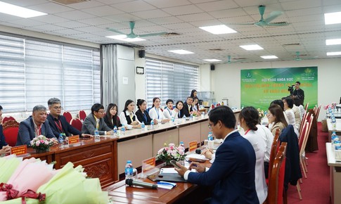 Hội thảo khoa học giới thiệu kem trị mụn từ thảo dược Việt Nam, ứng dụng dược liệu Việt trong điều trị mụn