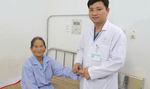 Cứu sống c&#225;nh tay của cụ b&#224; 93 tuổi bị tắc động mạch cấp