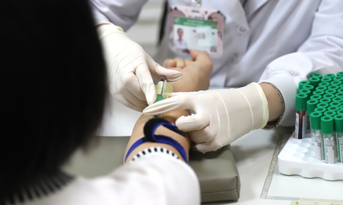 Hơn 70% quyết định điều trị phụ thuộc kết quả x&#233;t nghiệm