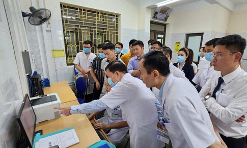 Kh&#225;m bệnh thời 4.0 tại BV Đa khoa Ho&#224; B&#236;nh v&#224; bước ngoặt với bệnh &#225;n điện tử Viettel