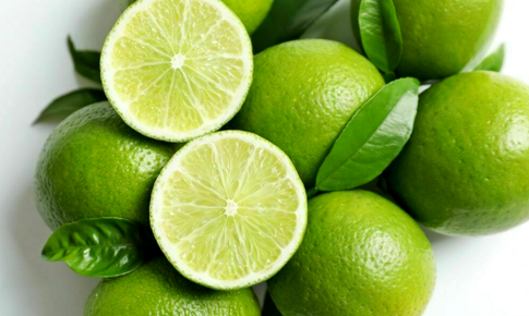 5 thay đổi bất ngờ khi th&#234;m 1 quả chanh v&#224;o chế độ ăn mỗi ng&#224;y