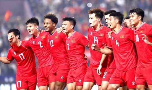 Đội tuyển Việt Nam tăng 1 bậc tr&#234;n bảng xếp hạng FIFA th&#225;ng 11